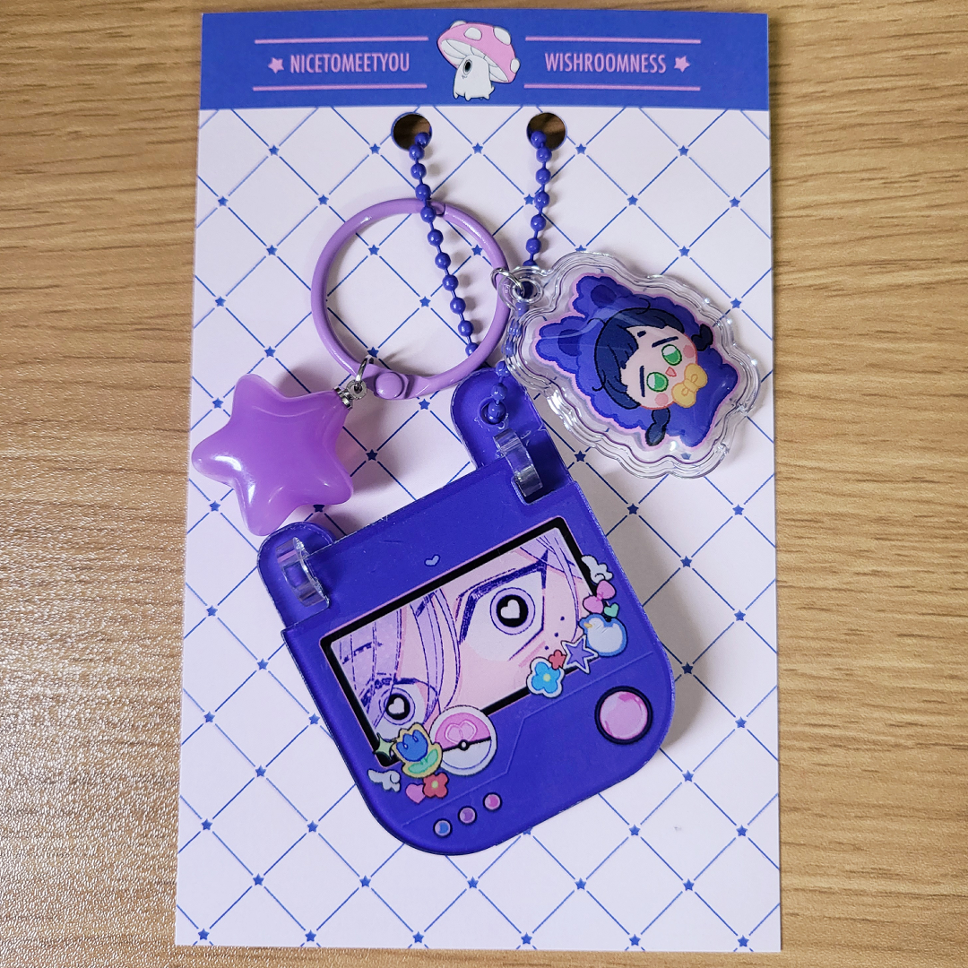 NTMY ✿ RETRO FLIP-PHONE KEYCHAIN (2 Variations - Wyn, Daze )