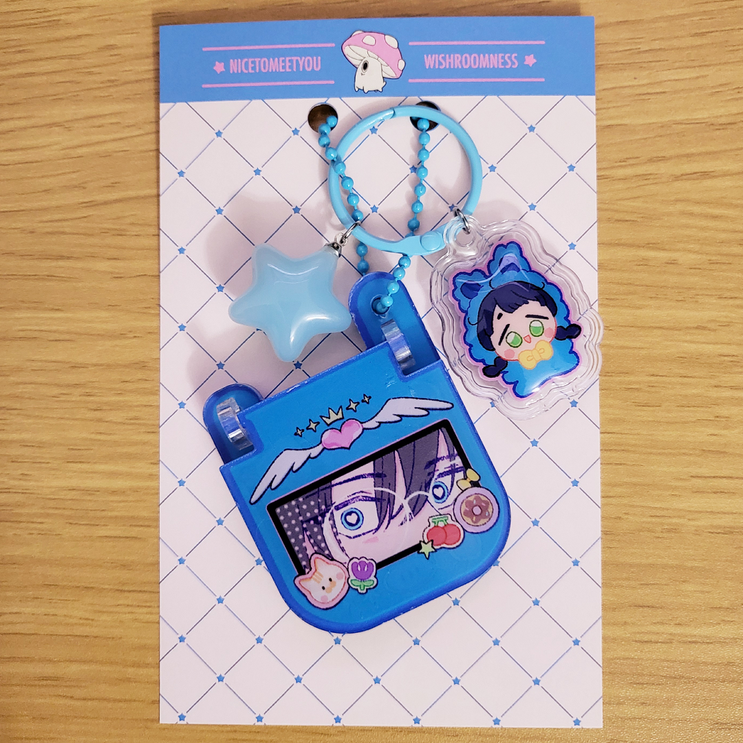 NTMY ✿ RETRO FLIP-PHONE KEYCHAIN (2 Variations - Wyn, Daze )