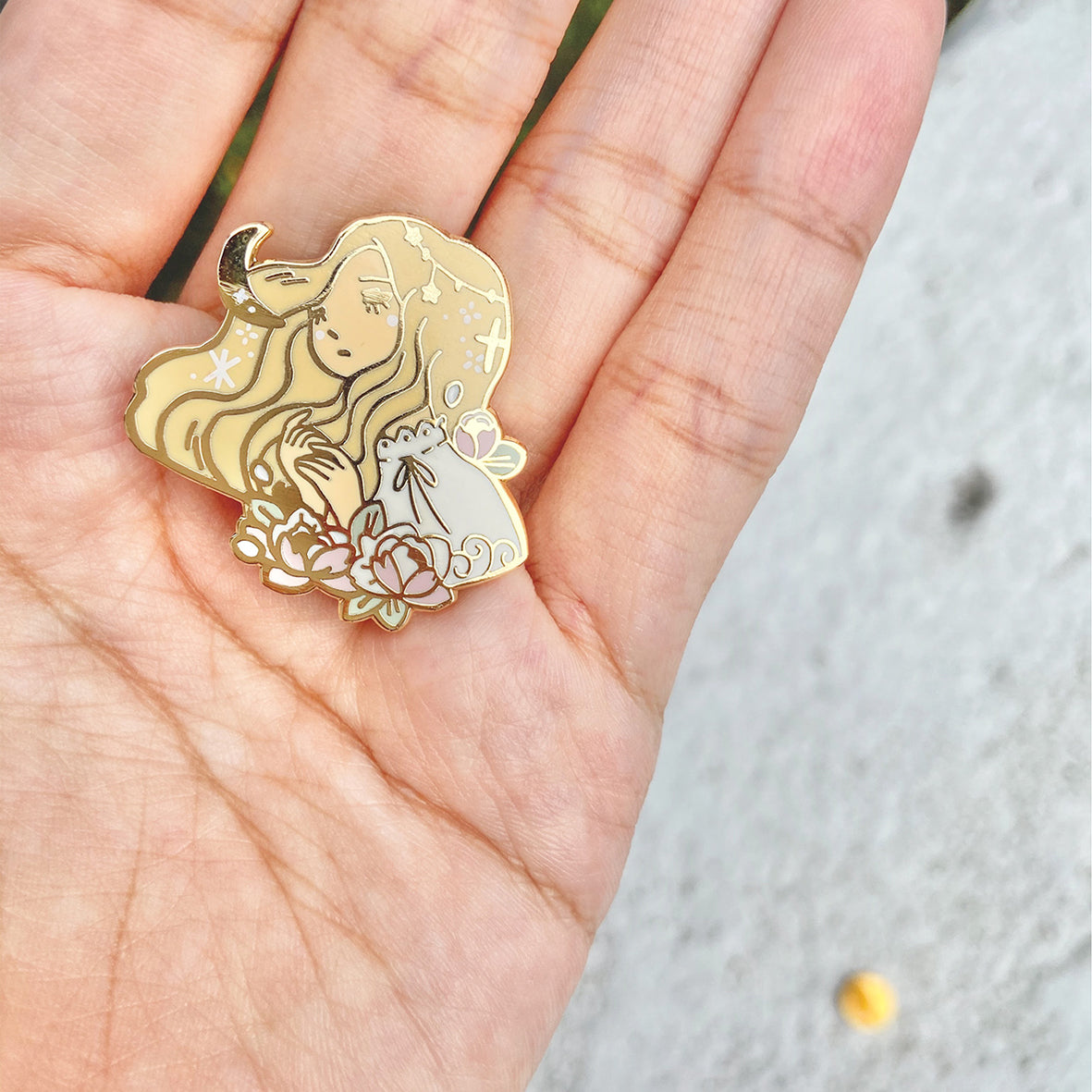 BlueBean Sun & Moon Girl Enamel Pin (Moon Girl, Sun Girl)