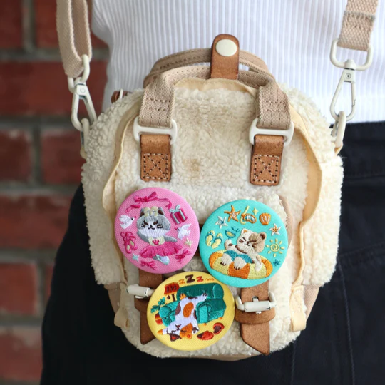 Cats After Work - Embroidery Pin Blind Bag