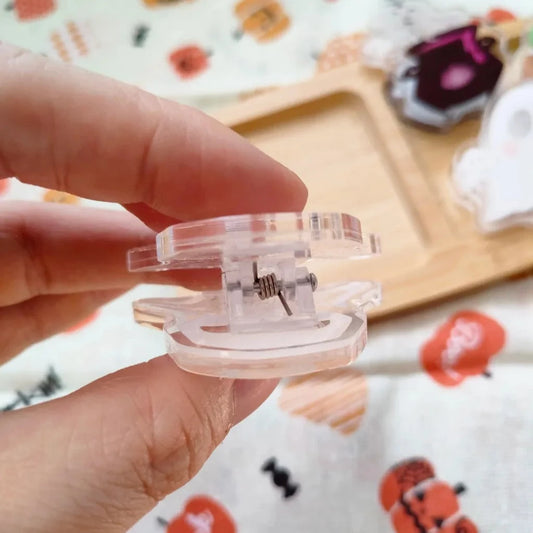 Weiliwonka Acrylic Clips - Skeleton