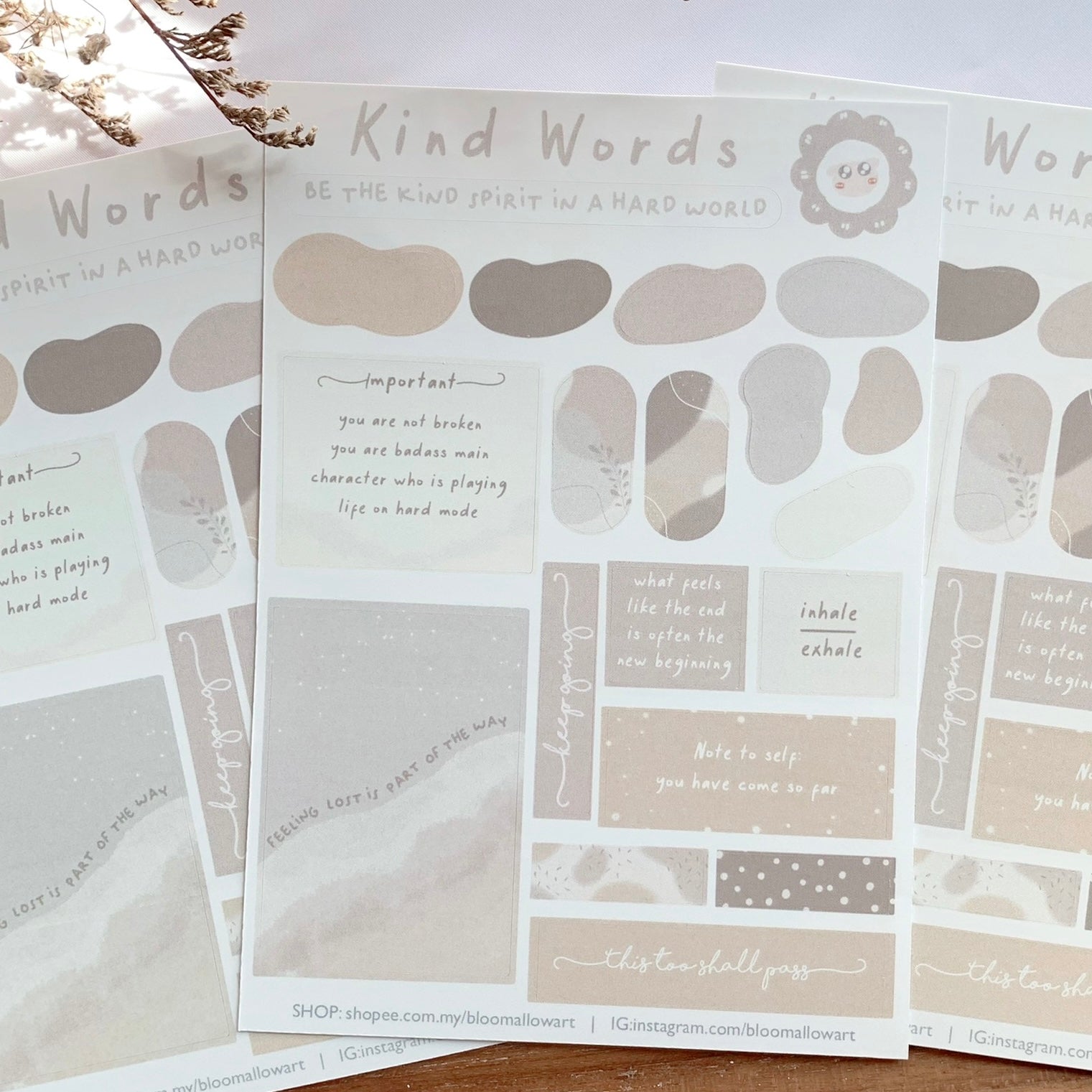 Bloomallow | Kind words sticker – chub.my