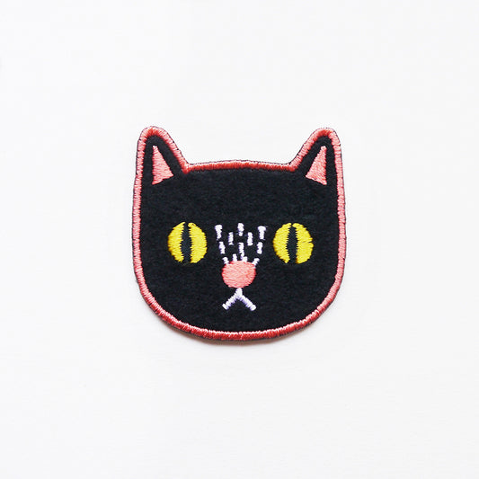 Minifanfan | Black Cat Patch Pin