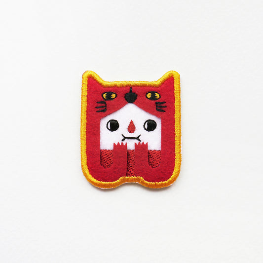 Minifanfan | Veela The Big Red Cat Patch Pin