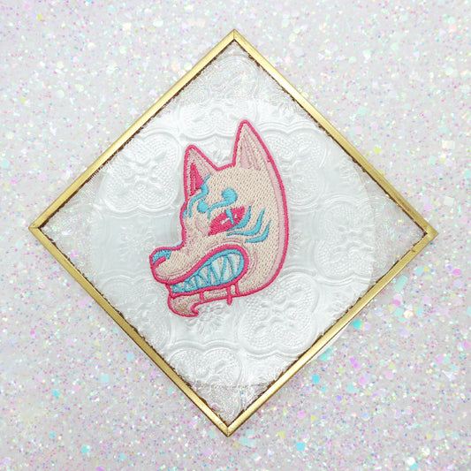 ShinnerCXI Embroidery Pin - Bleeding Fox Mask